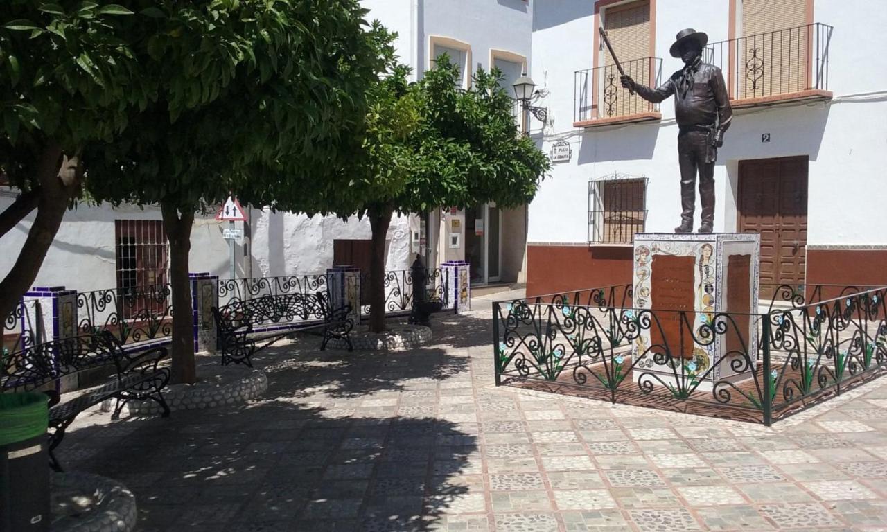 Almogía Morales Cottage מראה חיצוני תמונה